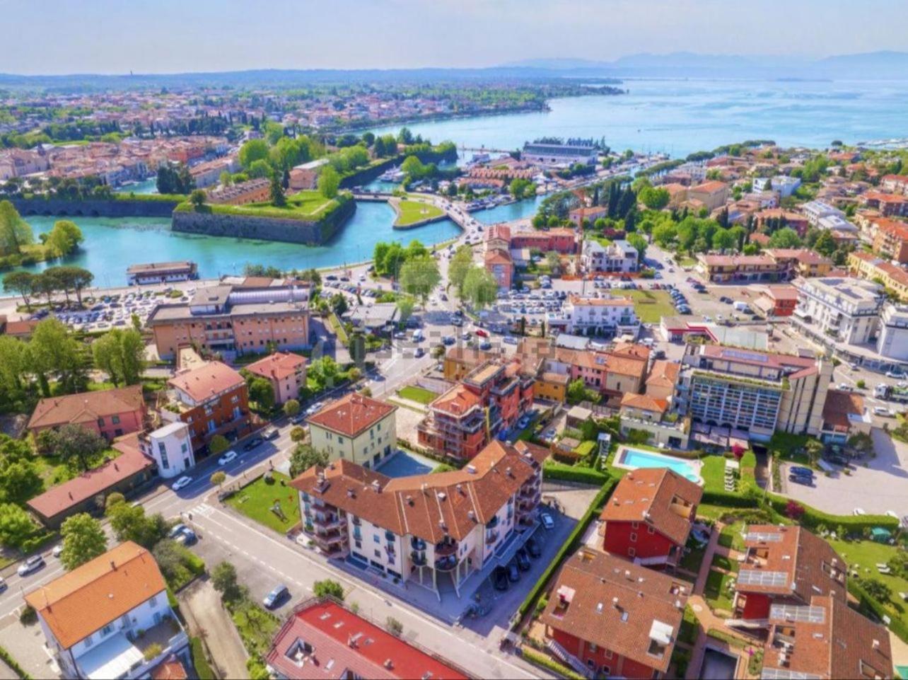 Apartamento Roka House Peschiera del Garda Exterior foto
